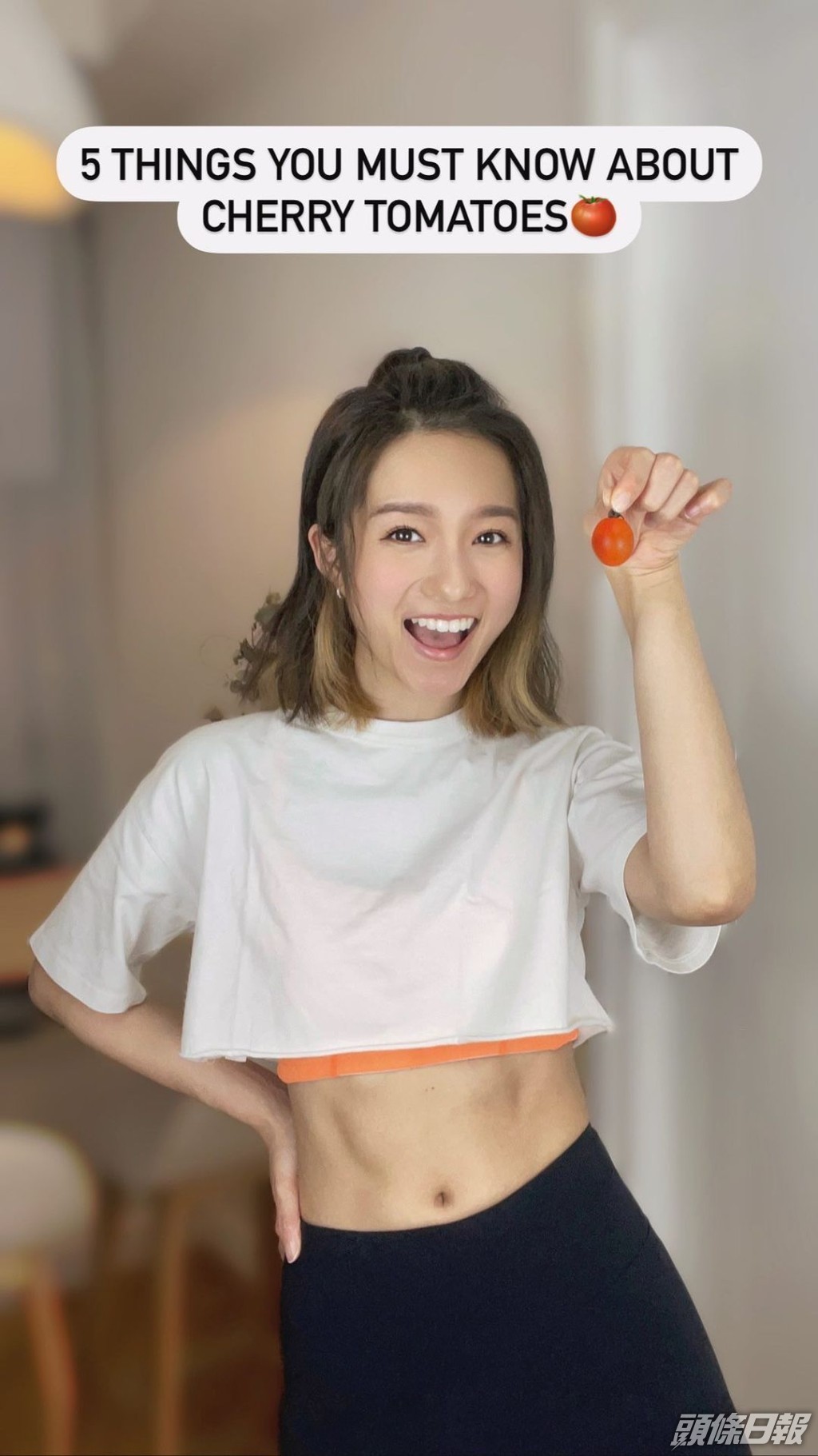 鄧卓殷一身肌肉結實，在IG亦毫不吝嗇自己的美好身材，大晒21吋纖腰及人魚線。